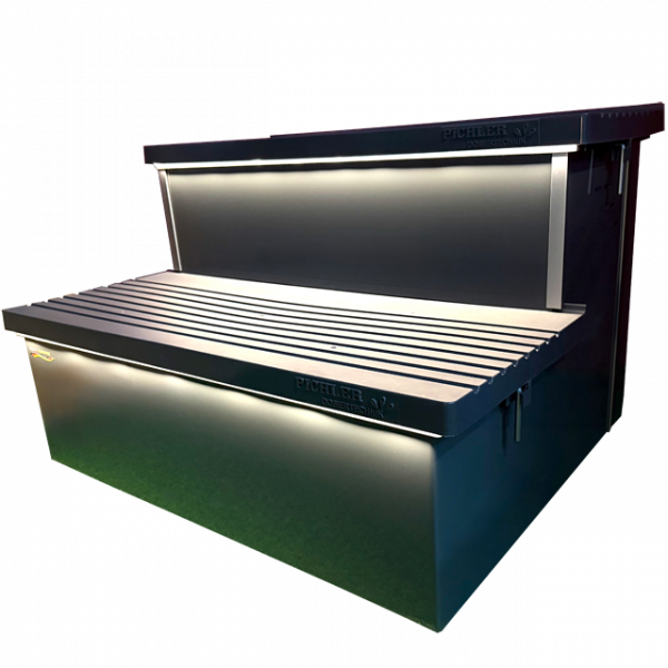 Pichler Dosiertreppe schwarz mit Licht